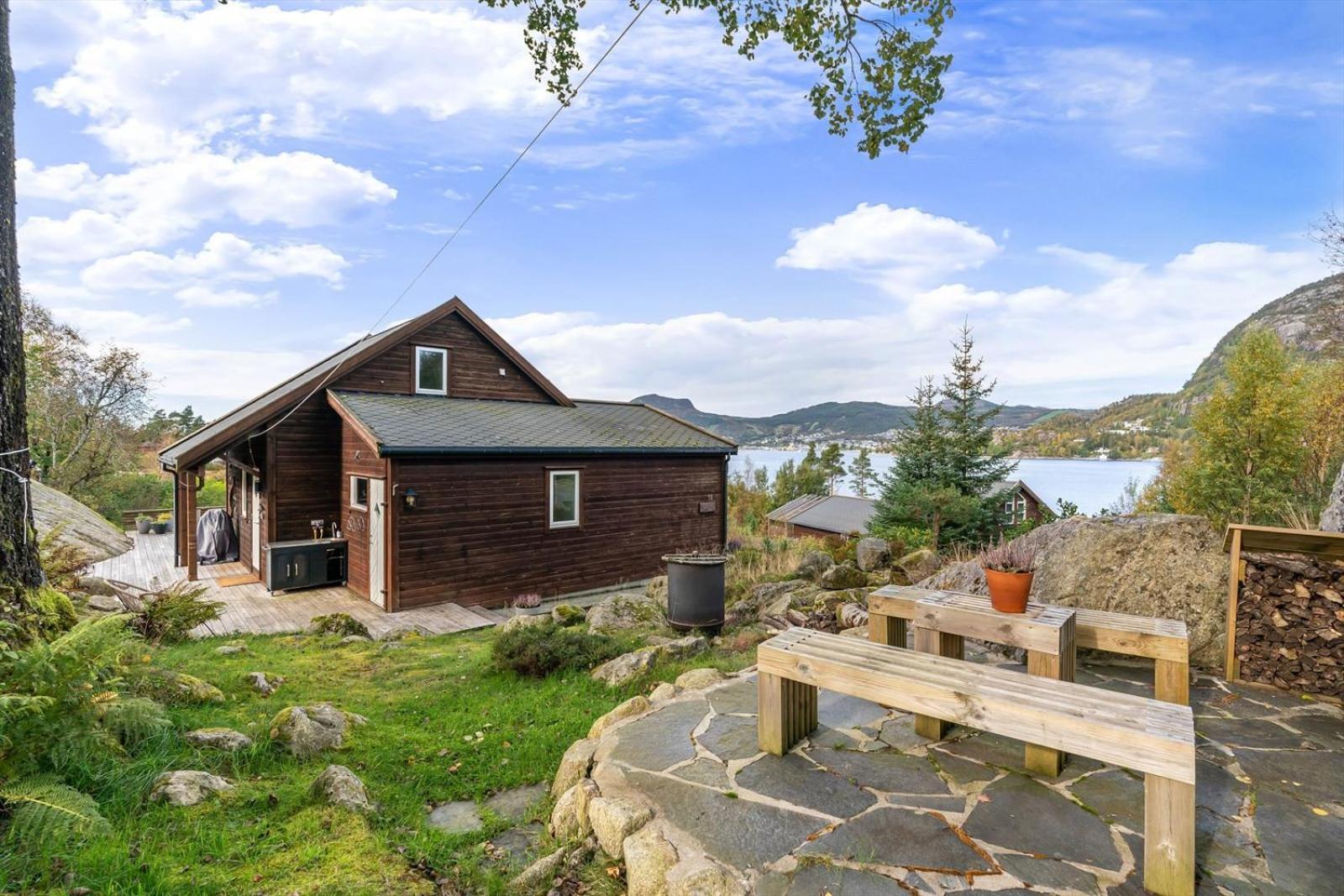 Villa Charming House Located By The Fjord With The Pultpitrock Within Short Distance Jørpeland Exterior foto